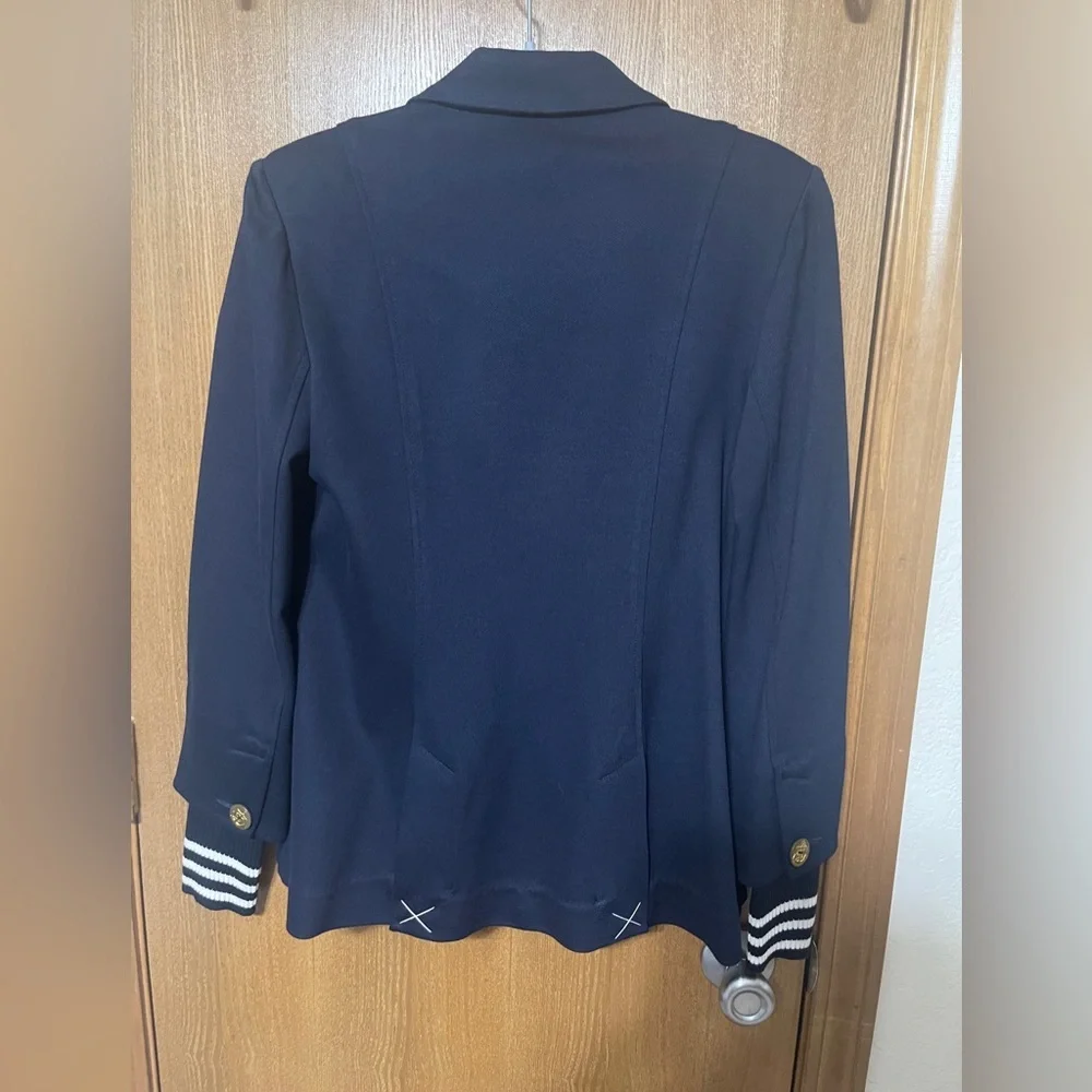 CAbi navy/white blazer with gold buttons Size 4- NWOT - Picture 2 of 7